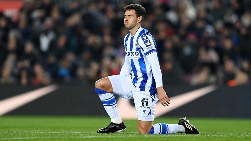 Martin Zubimendi sở hữu điều gì mà khiến Arsenal mê mẩn đến vậy?