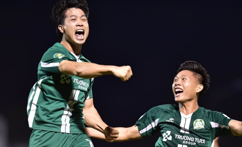 Công Phượng thăng hoa ở giải hạng Nhất, sẵn sàng tái xuất ĐT Việt Nam